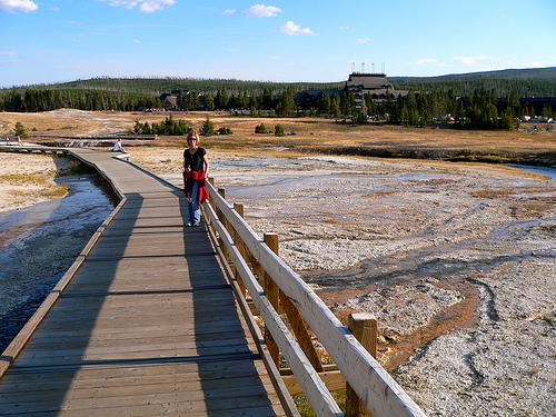 yellowstone lodge photo