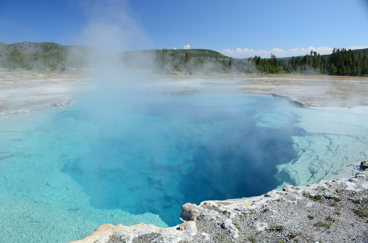 Yellowstone National Park photo