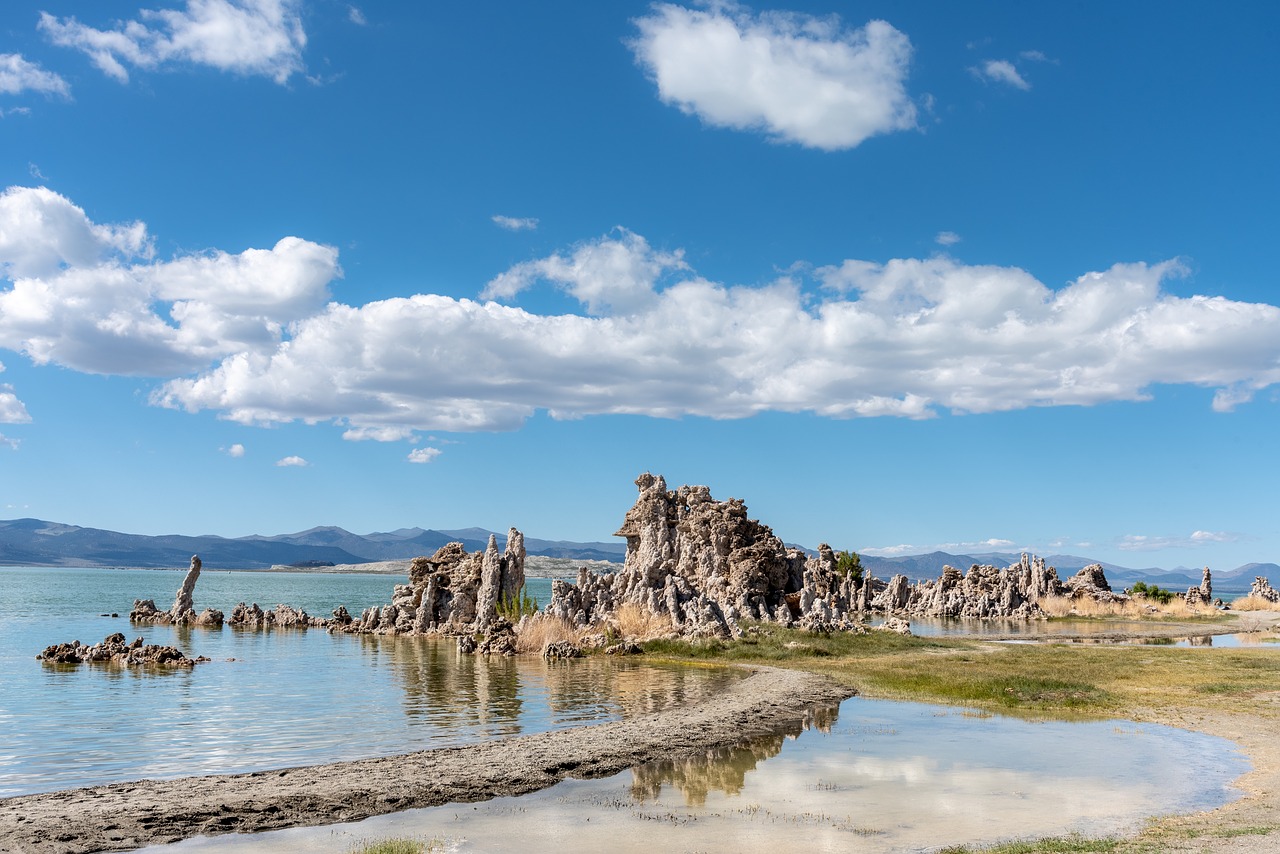 Mono Lake photo